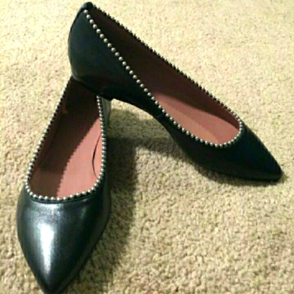 Barneys New York Leather  flats